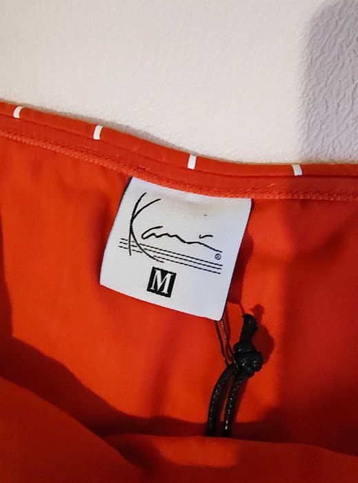 НОВО с етикет! Бюстие Karl Kani , размер M, червено