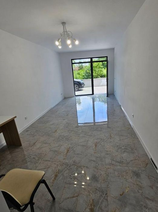 Дава се под наем Офис в София, Хладилника - 40 кв.м за 425 € - Снимка #1