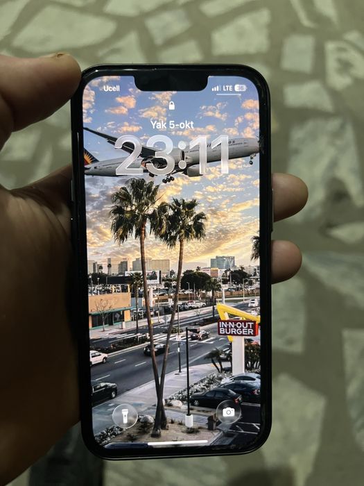 Iphone 13 Pro sotilad!