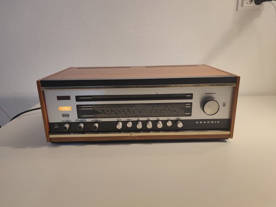 Radio Grundig Stereomeister 155 din 1967