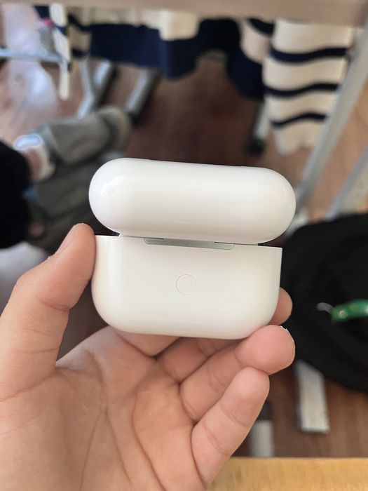 Наушники Apple AirPods Pro 2nd generation