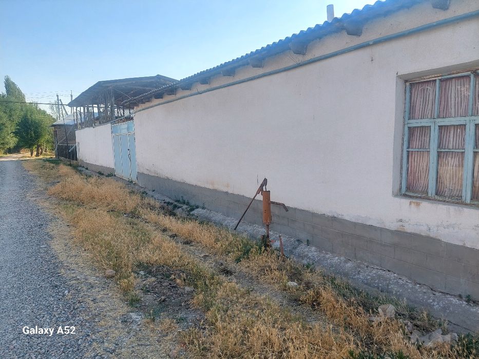 Срочно дом продоётся цена договорная  Уй сотилади келишилган холда