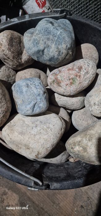 Продам ведро круглых камней в баню,пример на фото