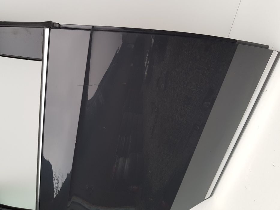 Usa dr spate vw Passat B7 LI7F limuzina