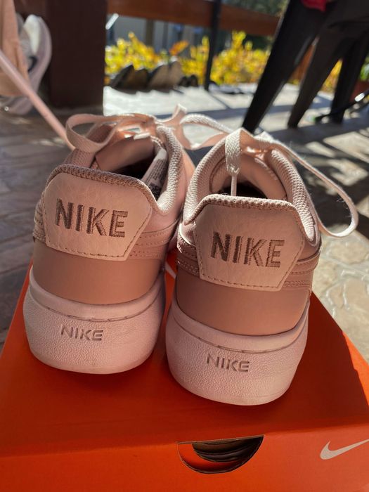 Дамски обувки Nike air