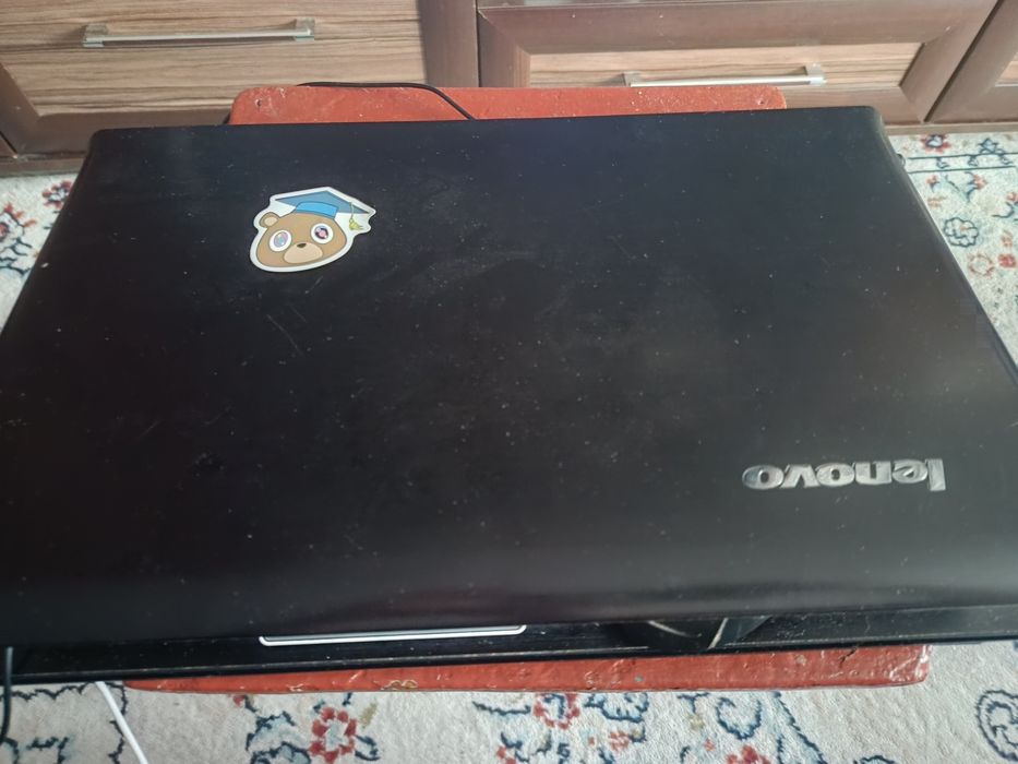 Ноутбук продам для работы