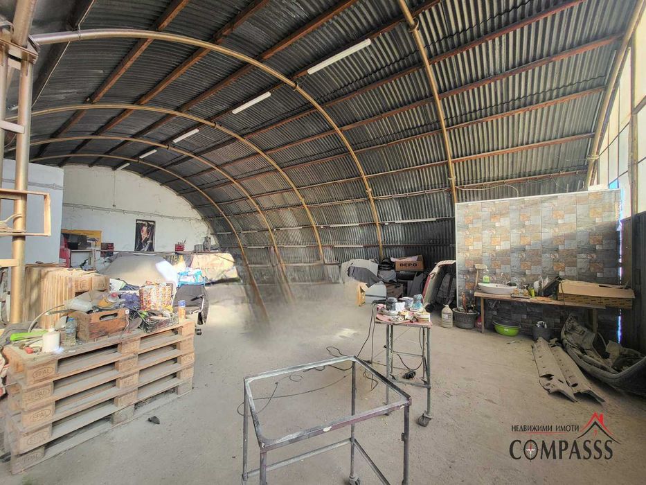 Продава се Склад в Добрич, ЖП Гара - 1680 кв.м за 93 €/кв.м - Снимка #11