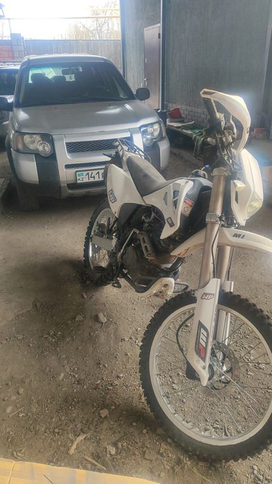 Продам эндуро срочно.