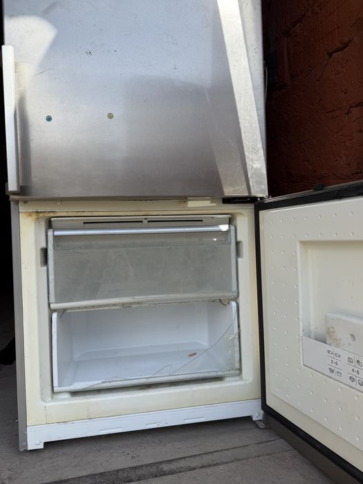 Большой холодильник бош BOSCH