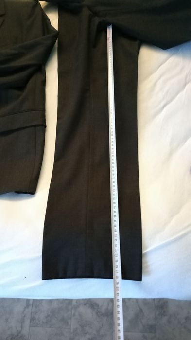 Мъжки костюм HUGO, 48 размер