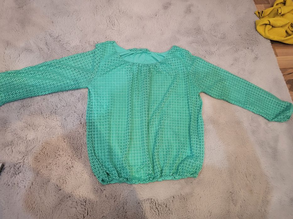 Vand bluza numarul l