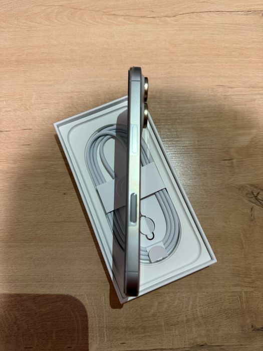 iphone 16Pro/256gb/sim+esim