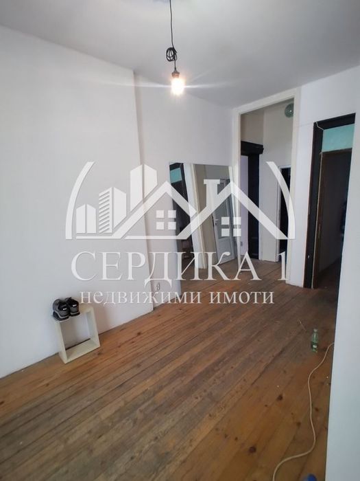 Дава се под наем Офис в София, Център - 140 кв.м за 1100 € - Снимка #4