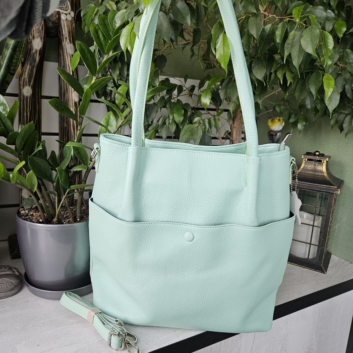 Сумка кожаная цвета Тиффани