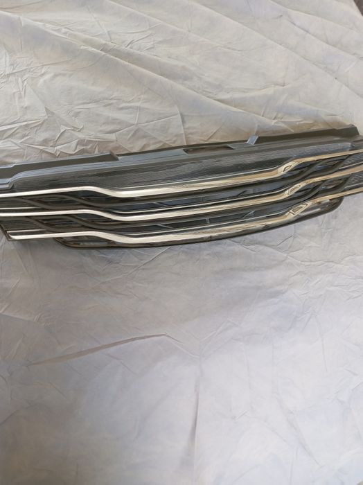 Решетка радиатора для gentra