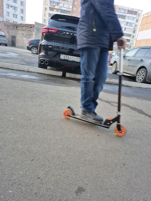 Детский самокат двухколесный