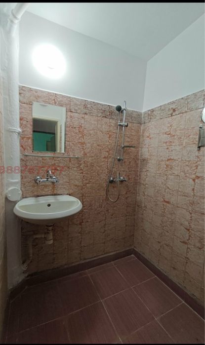 Продава се Четиристаен апартамент в Русе, Възраждане - 90 кв.м за 2000 €/кв.м - Снимка #5