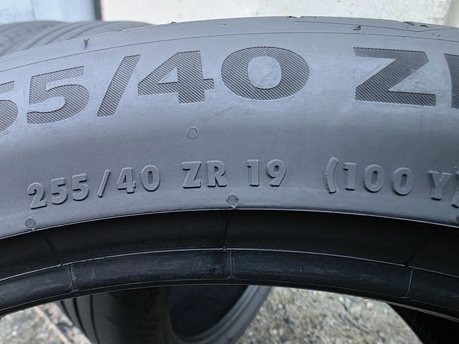 Vând patru anvelope de vara continental/ michelin  255 40 19 /0623