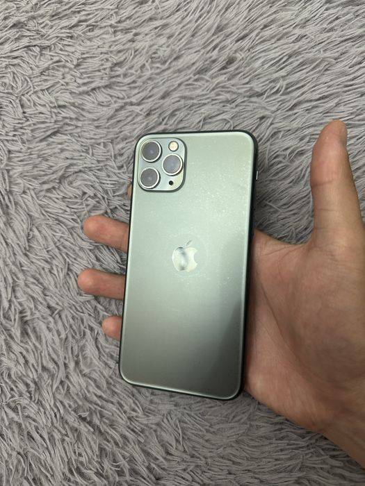 Продам IPhone 11 Pro