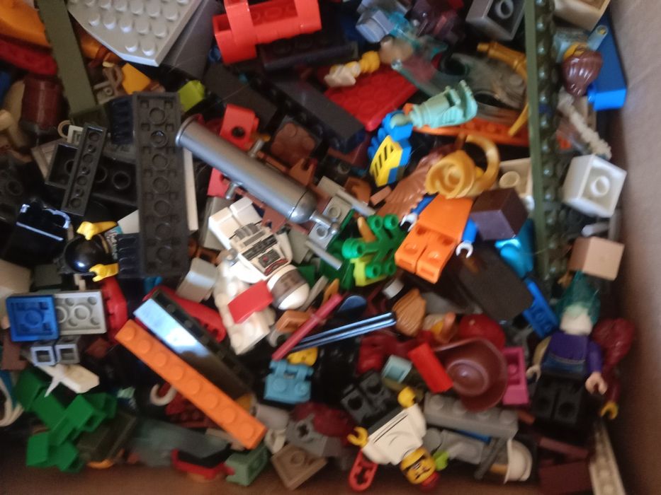 Продам, лего огромная коробка