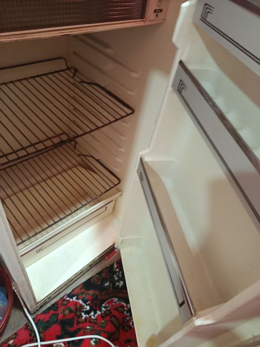 Саратов Холодильник сотилади