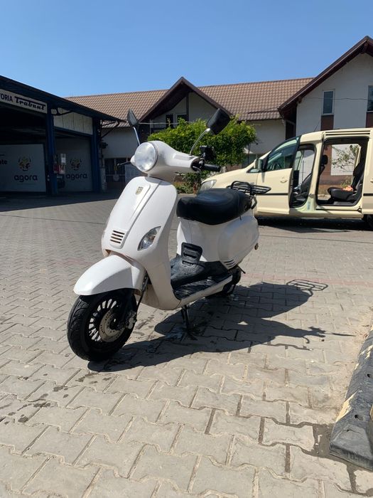 Scutere de vânzare cu si fara permis