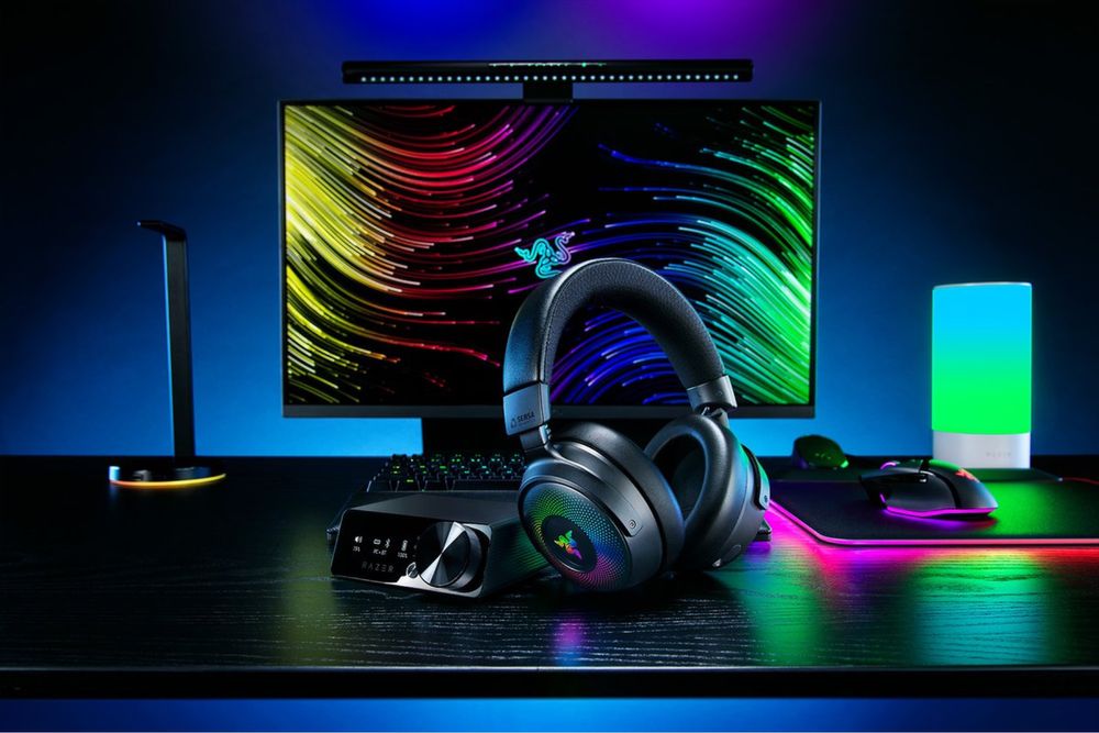 Razer Kraken V4 Pro wireless dock