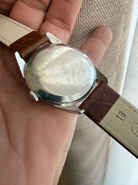 Omega 2900-1 Small Seconds часовник калибър 267