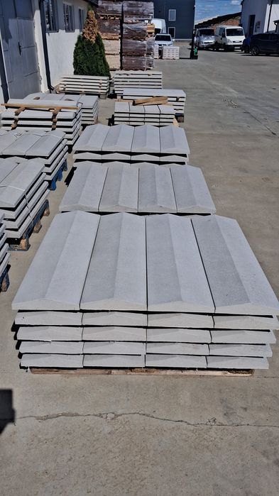 Placi beton ,dale ,prefabricate beton, pasi japonezi, coame ,intervale gard ,palarii stalp