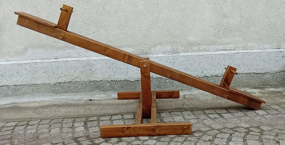 Детска дървена балансираща люлка везна тип конче за двор градина