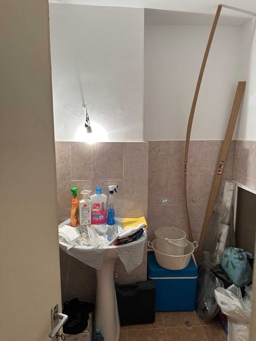 Apartament 4 Camere Decomandat Etaj 1 Reșița