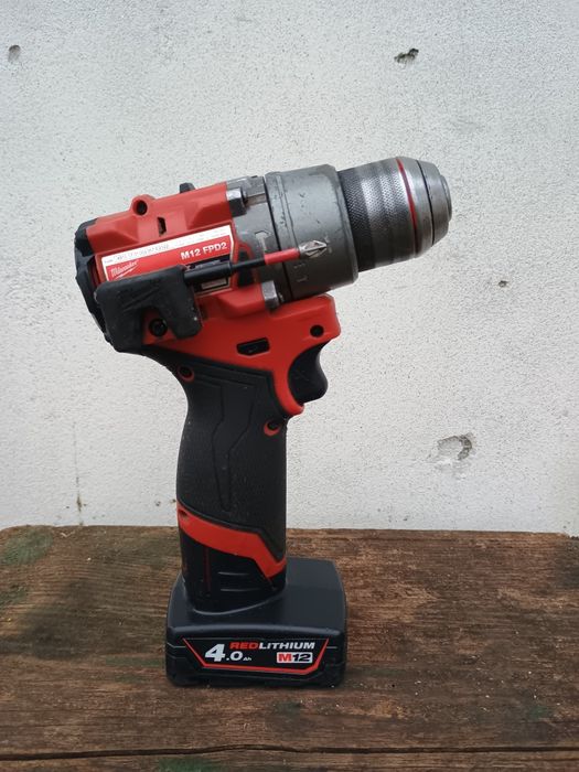 Filetanta milwaukee m12 fpd2 cu baterie de 4 amperi