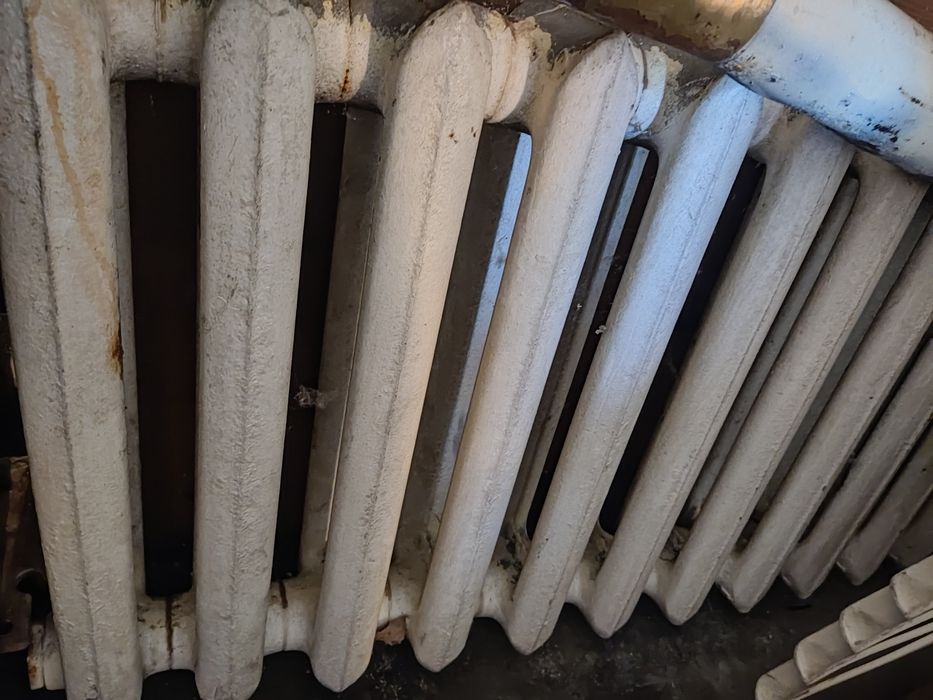 Батарея отопления чугунные