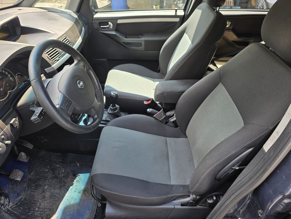 Опел Мерива 1.4 На Части! Opel Meriva