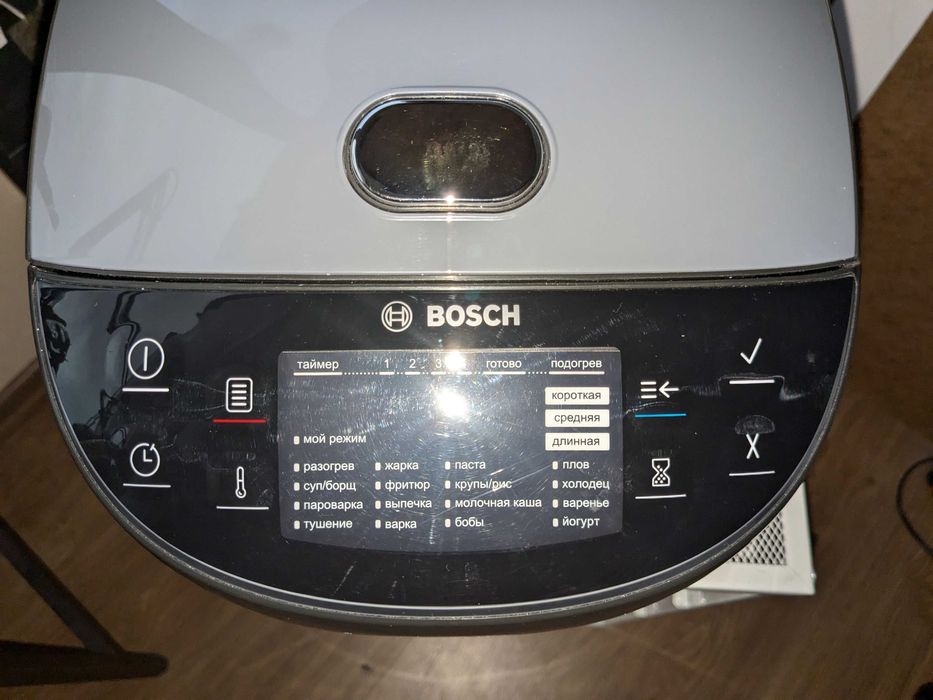 Нов multicooker Bosch MUC22B42RU