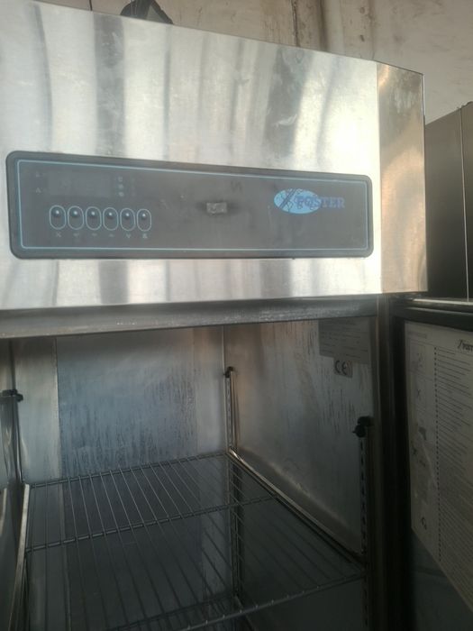 Хладилник фостер професионален