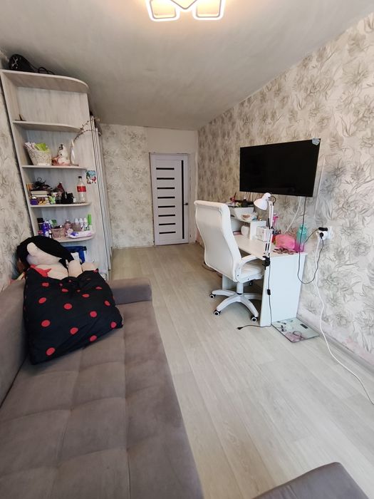 Продам 3ком.кварт р-н м. Северный