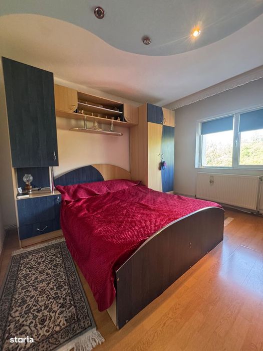 Apartament cu 3 camere Cartier Mal
