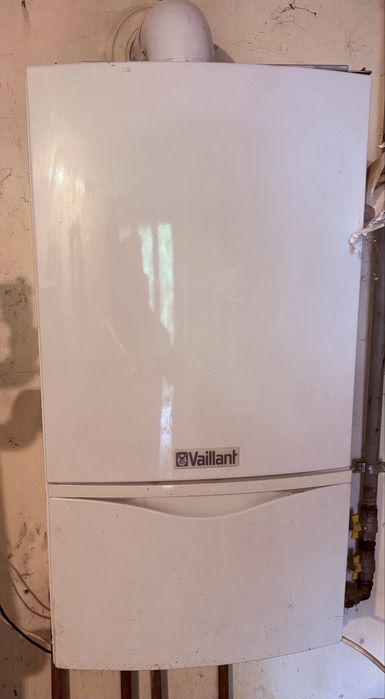 Boiler mare si centrala!