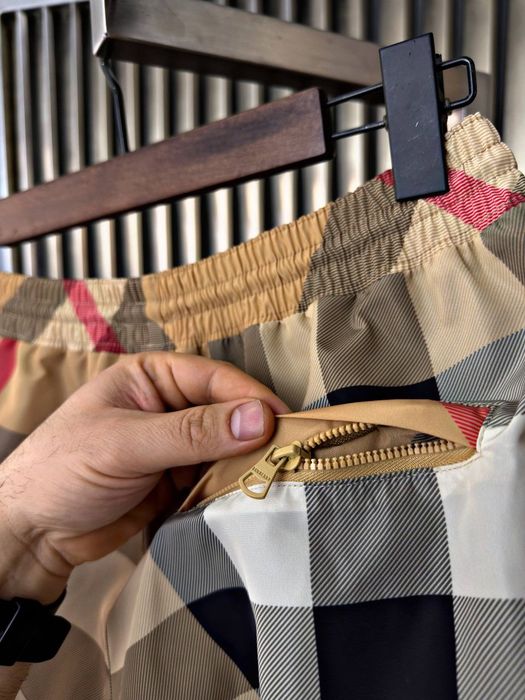 Мъжки бански различни модели