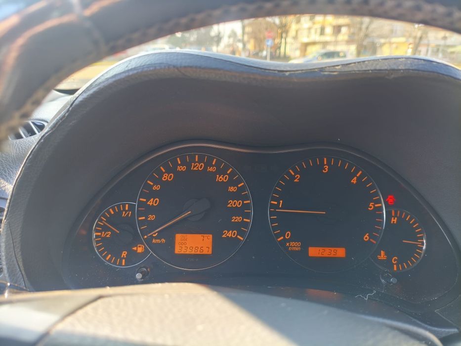 Toyota Avensis 2.0