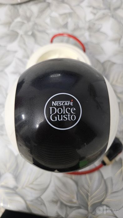 Кофеварка (Dolce Gusto)