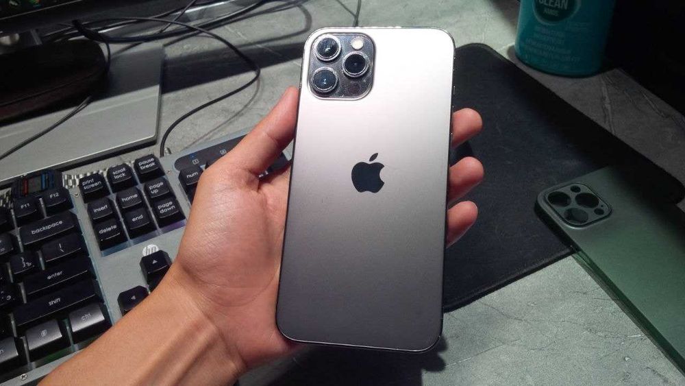 iPhone 12pro max Срочно продается