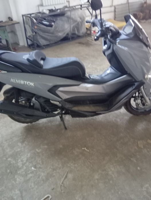 Скутр емакс алмотр