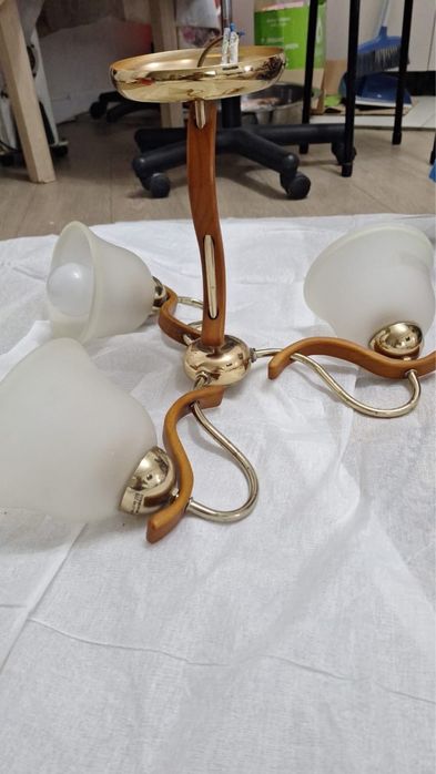 Люстра сатылады