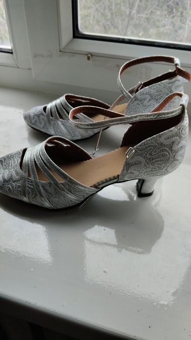 Концертные туфли. Новые.