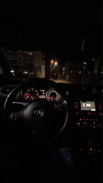 Vând golf  6  an de fabricație 2012  accept si variante /+++