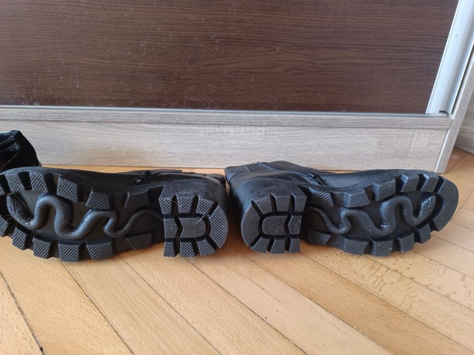 Дамско палто AMISU