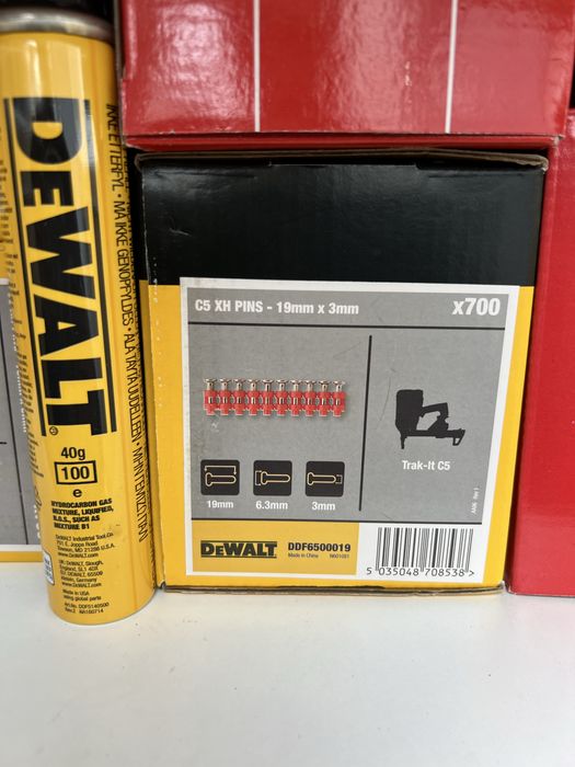 Cuie si gaz pistol Dewalt