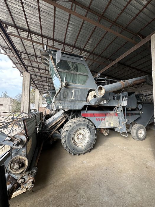 Комбайн Нива Эффект